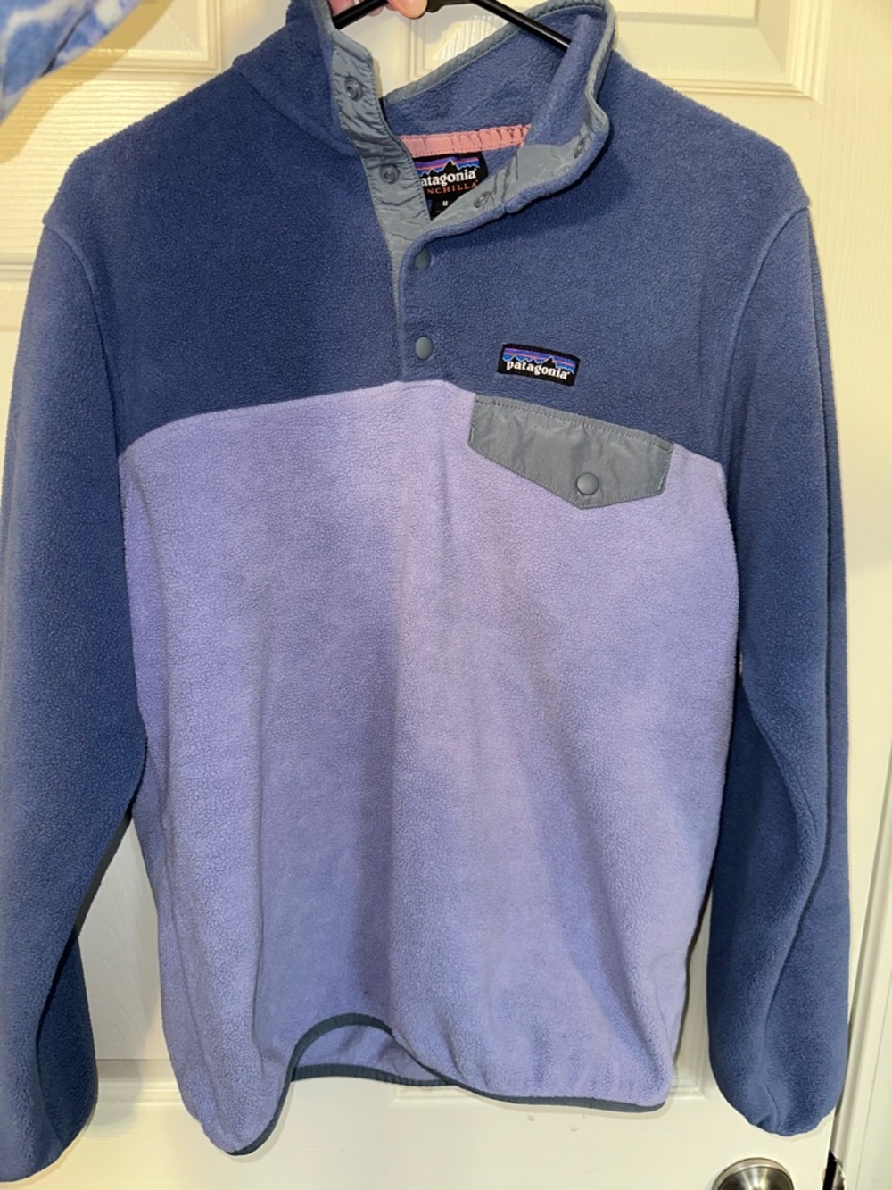 GUC Medium purple Patagonia Synchilla pullover
